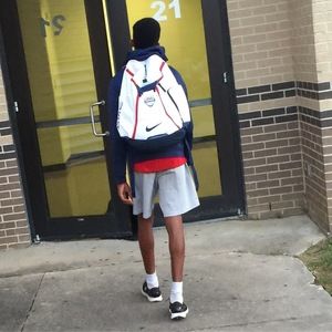 Meet your Posher, Ashton